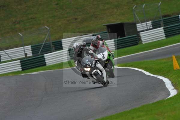 Motorcycle action photographs;cadwell;cadwell park photographs;event digital images;eventdigitalimages;motor racing louth lincolnshire;no limits trackday;peter wileman photography;trackday;trackday digital images;trackday photos