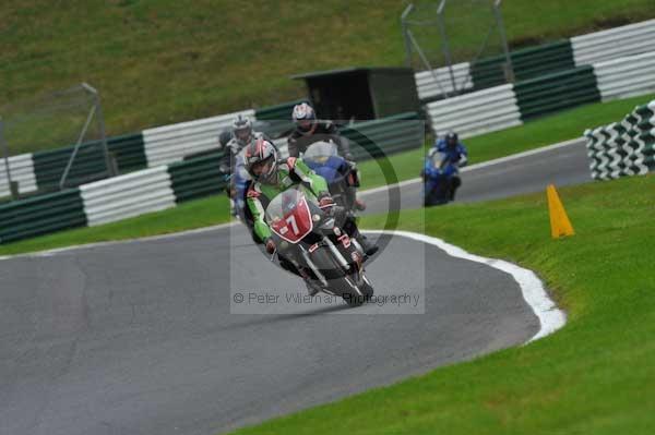 Motorcycle action photographs;cadwell;cadwell park photographs;event digital images;eventdigitalimages;motor racing louth lincolnshire;no limits trackday;peter wileman photography;trackday;trackday digital images;trackday photos