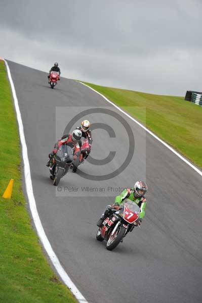 Motorcycle action photographs;cadwell;cadwell park photographs;event digital images;eventdigitalimages;motor racing louth lincolnshire;no limits trackday;peter wileman photography;trackday;trackday digital images;trackday photos