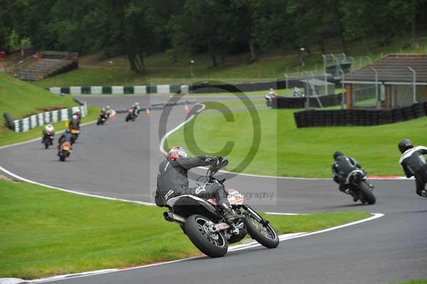 Motorcycle action photographs;cadwell;cadwell park photographs;event digital images;eventdigitalimages;motor racing louth lincolnshire;no limits trackday;peter wileman photography;trackday;trackday digital images;trackday photos