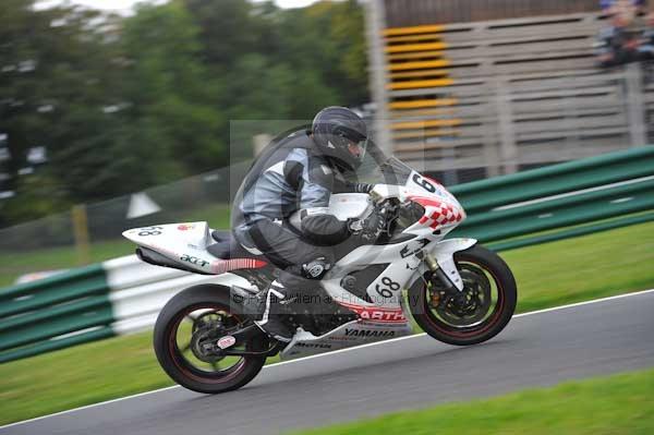 Motorcycle action photographs;cadwell;cadwell park photographs;event digital images;eventdigitalimages;motor racing louth lincolnshire;no limits trackday;peter wileman photography;trackday;trackday digital images;trackday photos