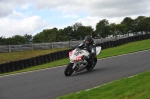 Motorcycle-action-photographs;cadwell;cadwell-park-photographs;event-digital-images;eventdigitalimages;motor-racing-louth-lincolnshire;no-limits-trackday;peter-wileman-photography;trackday;trackday-digital-images;trackday-photos