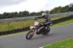 Motorcycle-action-photographs;cadwell;cadwell-park-photographs;event-digital-images;eventdigitalimages;motor-racing-louth-lincolnshire;no-limits-trackday;peter-wileman-photography;trackday;trackday-digital-images;trackday-photos