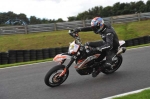 Motorcycle-action-photographs;cadwell;cadwell-park-photographs;event-digital-images;eventdigitalimages;motor-racing-louth-lincolnshire;no-limits-trackday;peter-wileman-photography;trackday;trackday-digital-images;trackday-photos