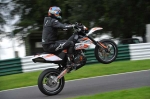 Motorcycle-action-photographs;cadwell;cadwell-park-photographs;event-digital-images;eventdigitalimages;motor-racing-louth-lincolnshire;no-limits-trackday;peter-wileman-photography;trackday;trackday-digital-images;trackday-photos
