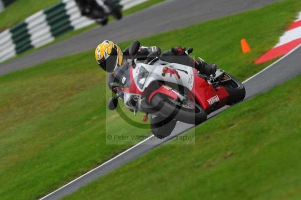 Motorcycle action photographs;cadwell;cadwell park photographs;event digital images;eventdigitalimages;motor racing louth lincolnshire;no limits trackday;peter wileman photography;trackday;trackday digital images;trackday photos