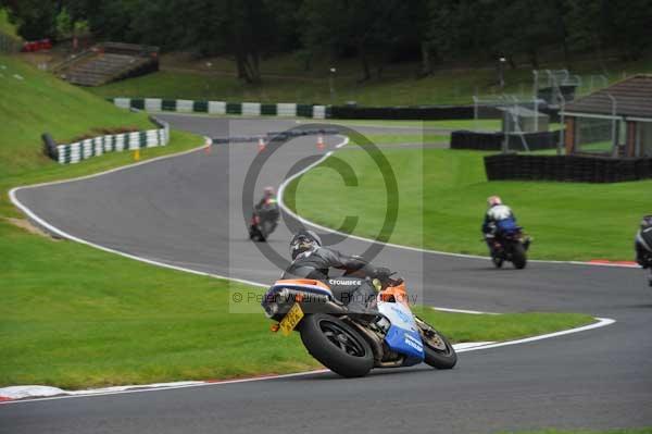 Motorcycle action photographs;cadwell;cadwell park photographs;event digital images;eventdigitalimages;motor racing louth lincolnshire;no limits trackday;peter wileman photography;trackday;trackday digital images;trackday photos