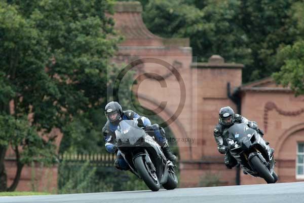 Motorcycle action photographs;event digital images;eventdigitalimages;no limits trackday;oulton park;oulton park circuit cheshire;oulton park photographs;peter wileman photography;trackday;trackday digital images;trackday photos
