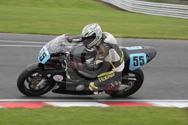 Motorcycle action photographs;event digital images;eventdigitalimages;no limits trackday;oulton park;oulton park circuit cheshire;oulton park photographs;peter wileman photography;trackday;trackday digital images;trackday photos