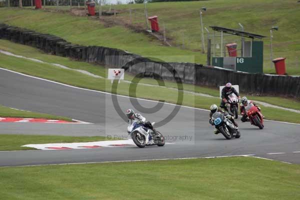 Motorcycle action photographs;event digital images;eventdigitalimages;no limits trackday;oulton park;oulton park circuit cheshire;oulton park photographs;peter wileman photography;trackday;trackday digital images;trackday photos