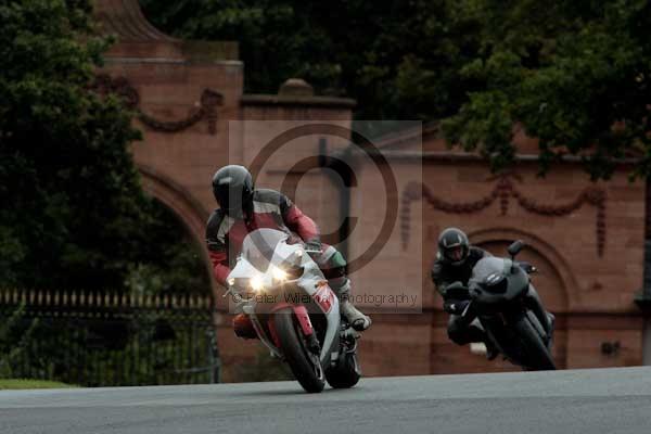 Motorcycle action photographs;event digital images;eventdigitalimages;no limits trackday;oulton park;oulton park circuit cheshire;oulton park photographs;peter wileman photography;trackday;trackday digital images;trackday photos