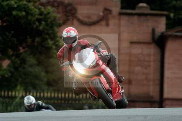 Motorcycle action photographs;event digital images;eventdigitalimages;no limits trackday;oulton park;oulton park circuit cheshire;oulton park photographs;peter wileman photography;trackday;trackday digital images;trackday photos
