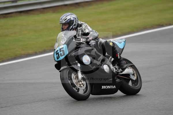 Motorcycle action photographs;event digital images;eventdigitalimages;no limits trackday;oulton park;oulton park circuit cheshire;oulton park photographs;peter wileman photography;trackday;trackday digital images;trackday photos