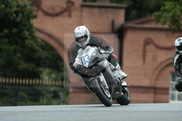 Motorcycle action photographs;event digital images;eventdigitalimages;no limits trackday;oulton park;oulton park circuit cheshire;oulton park photographs;peter wileman photography;trackday;trackday digital images;trackday photos