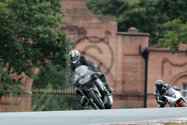 Motorcycle action photographs;event digital images;eventdigitalimages;no limits trackday;oulton park;oulton park circuit cheshire;oulton park photographs;peter wileman photography;trackday;trackday digital images;trackday photos