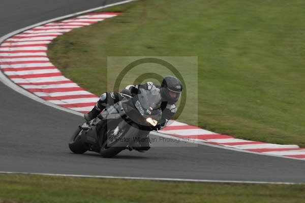 Motorcycle action photographs;event digital images;eventdigitalimages;no limits trackday;oulton park;oulton park circuit cheshire;oulton park photographs;peter wileman photography;trackday;trackday digital images;trackday photos
