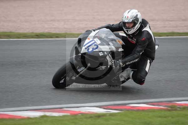 Motorcycle action photographs;event digital images;eventdigitalimages;no limits trackday;oulton park;oulton park circuit cheshire;oulton park photographs;peter wileman photography;trackday;trackday digital images;trackday photos