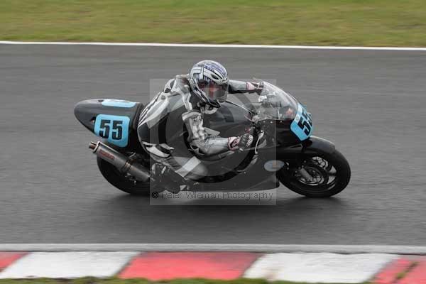 Motorcycle action photographs;event digital images;eventdigitalimages;no limits trackday;oulton park;oulton park circuit cheshire;oulton park photographs;peter wileman photography;trackday;trackday digital images;trackday photos