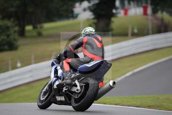 Motorcycle action photographs;event digital images;eventdigitalimages;no limits trackday;oulton park;oulton park circuit cheshire;oulton park photographs;peter wileman photography;trackday;trackday digital images;trackday photos