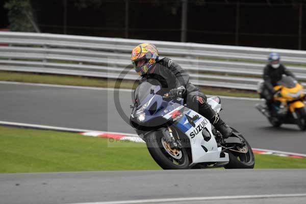 Motorcycle action photographs;event digital images;eventdigitalimages;no limits trackday;oulton park;oulton park circuit cheshire;oulton park photographs;peter wileman photography;trackday;trackday digital images;trackday photos