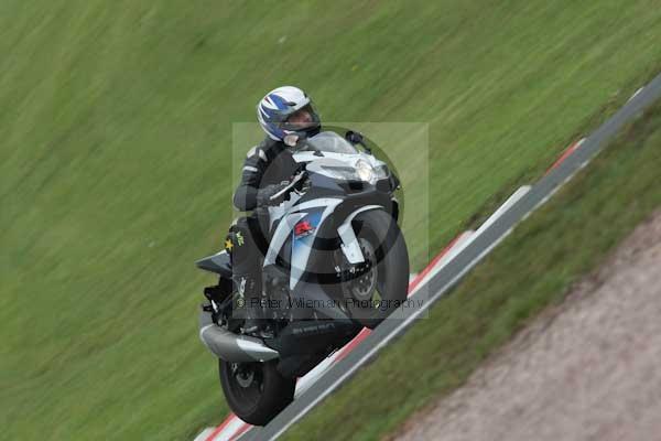 Motorcycle action photographs;event digital images;eventdigitalimages;no limits trackday;oulton park;oulton park circuit cheshire;oulton park photographs;peter wileman photography;trackday;trackday digital images;trackday photos