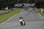 Motorcycle-action-photographs;event-digital-images;eventdigitalimages;no-limits-trackday;oulton-park;oulton-park-circuit-cheshire;oulton-park-photographs;peter-wileman-photography;trackday;trackday-digital-images;trackday-photos