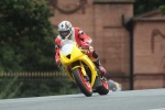 Motorcycle-action-photographs;event-digital-images;eventdigitalimages;no-limits-trackday;oulton-park;oulton-park-circuit-cheshire;oulton-park-photographs;peter-wileman-photography;trackday;trackday-digital-images;trackday-photos