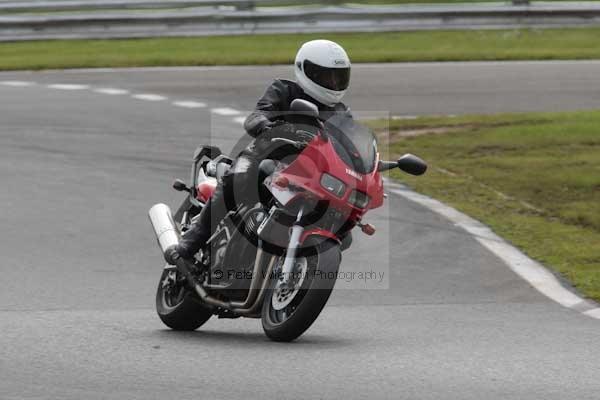 Motorcycle action photographs;event digital images;eventdigitalimages;no limits trackday;oulton park;oulton park circuit cheshire;oulton park photographs;peter wileman photography;trackday;trackday digital images;trackday photos