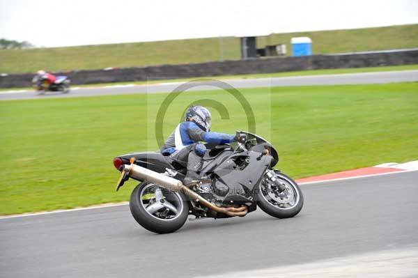 Motorcycle action photographs;Ty croes;anglesey;anglesey photographs;event digital images;eventdigitalimages;no limits trackday;peter wileman photography;trac mon;trackday;trackday digital images;trackday photos