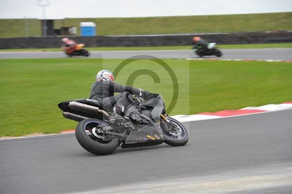 Motorcycle action photographs;Ty croes;anglesey;anglesey photographs;event digital images;eventdigitalimages;no limits trackday;peter wileman photography;trac mon;trackday;trackday digital images;trackday photos