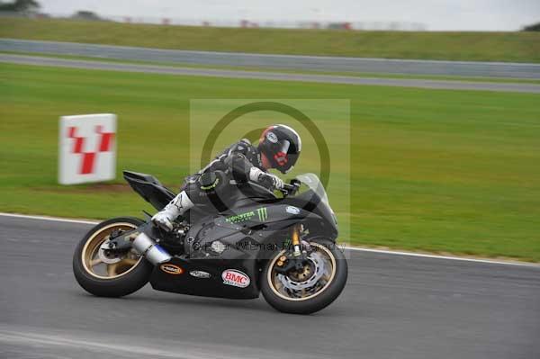 Motorcycle action photographs;Ty croes;anglesey;anglesey photographs;event digital images;eventdigitalimages;no limits trackday;peter wileman photography;trac mon;trackday;trackday digital images;trackday photos