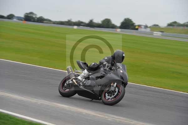 Motorcycle action photographs;Ty croes;anglesey;anglesey photographs;event digital images;eventdigitalimages;no limits trackday;peter wileman photography;trac mon;trackday;trackday digital images;trackday photos