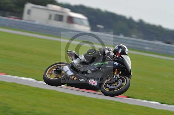 Motorcycle action photographs;Ty croes;anglesey;anglesey photographs;event digital images;eventdigitalimages;no limits trackday;peter wileman photography;trac mon;trackday;trackday digital images;trackday photos