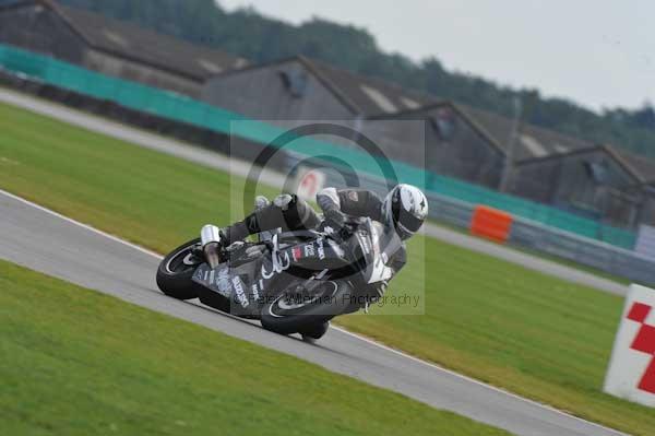 Motorcycle action photographs;Ty croes;anglesey;anglesey photographs;event digital images;eventdigitalimages;no limits trackday;peter wileman photography;trac mon;trackday;trackday digital images;trackday photos