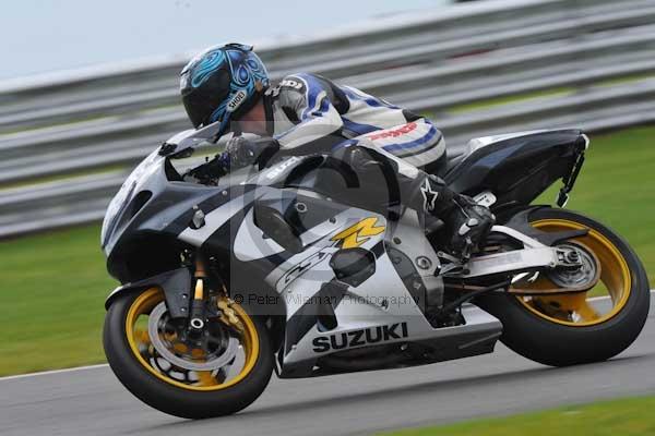 Motorcycle action photographs;Ty croes;anglesey;anglesey photographs;event digital images;eventdigitalimages;no limits trackday;peter wileman photography;trac mon;trackday;trackday digital images;trackday photos
