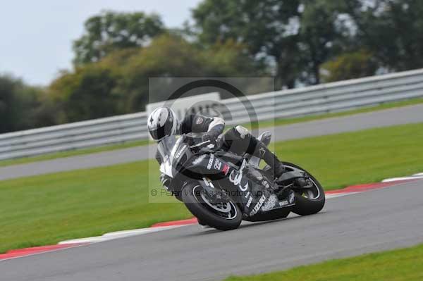 Motorcycle action photographs;Ty croes;anglesey;anglesey photographs;event digital images;eventdigitalimages;no limits trackday;peter wileman photography;trac mon;trackday;trackday digital images;trackday photos