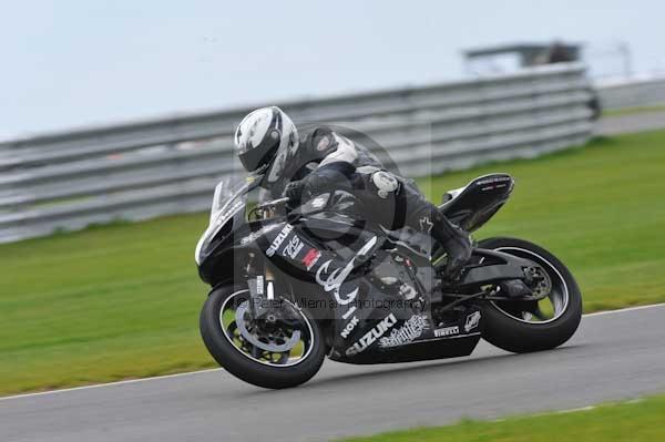 Motorcycle action photographs;Ty croes;anglesey;anglesey photographs;event digital images;eventdigitalimages;no limits trackday;peter wileman photography;trac mon;trackday;trackday digital images;trackday photos