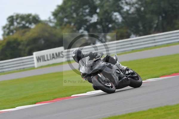 Motorcycle action photographs;Ty croes;anglesey;anglesey photographs;event digital images;eventdigitalimages;no limits trackday;peter wileman photography;trac mon;trackday;trackday digital images;trackday photos