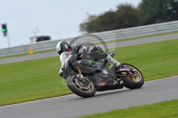 Motorcycle action photographs;Ty croes;anglesey;anglesey photographs;event digital images;eventdigitalimages;no limits trackday;peter wileman photography;trac mon;trackday;trackday digital images;trackday photos