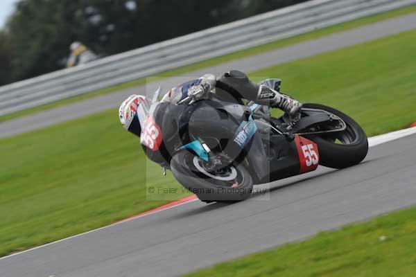 Motorcycle action photographs;Ty croes;anglesey;anglesey photographs;event digital images;eventdigitalimages;no limits trackday;peter wileman photography;trac mon;trackday;trackday digital images;trackday photos