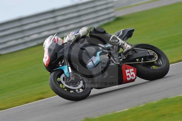 Motorcycle action photographs;Ty croes;anglesey;anglesey photographs;event digital images;eventdigitalimages;no limits trackday;peter wileman photography;trac mon;trackday;trackday digital images;trackday photos