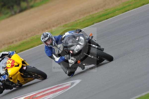 Motorcycle action photographs;Ty croes;anglesey;anglesey photographs;event digital images;eventdigitalimages;no limits trackday;peter wileman photography;trac mon;trackday;trackday digital images;trackday photos