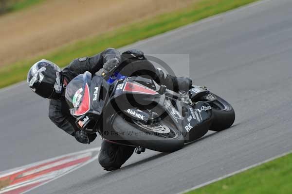 Motorcycle action photographs;Ty croes;anglesey;anglesey photographs;event digital images;eventdigitalimages;no limits trackday;peter wileman photography;trac mon;trackday;trackday digital images;trackday photos