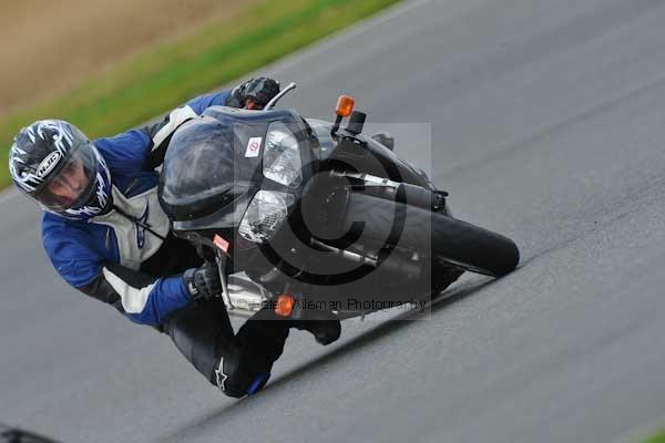 Motorcycle action photographs;Ty croes;anglesey;anglesey photographs;event digital images;eventdigitalimages;no limits trackday;peter wileman photography;trac mon;trackday;trackday digital images;trackday photos