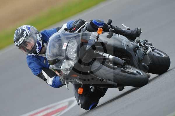 Motorcycle action photographs;Ty croes;anglesey;anglesey photographs;event digital images;eventdigitalimages;no limits trackday;peter wileman photography;trac mon;trackday;trackday digital images;trackday photos