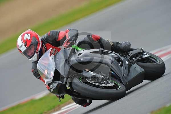 Motorcycle action photographs;Ty croes;anglesey;anglesey photographs;event digital images;eventdigitalimages;no limits trackday;peter wileman photography;trac mon;trackday;trackday digital images;trackday photos