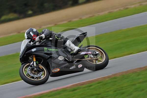 Motorcycle action photographs;Ty croes;anglesey;anglesey photographs;event digital images;eventdigitalimages;no limits trackday;peter wileman photography;trac mon;trackday;trackday digital images;trackday photos