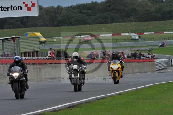 Motorcycle action photographs;Ty croes;anglesey;anglesey photographs;event digital images;eventdigitalimages;no limits trackday;peter wileman photography;trac mon;trackday;trackday digital images;trackday photos