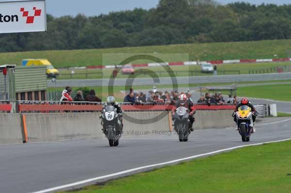 Motorcycle action photographs;Ty croes;anglesey;anglesey photographs;event digital images;eventdigitalimages;no limits trackday;peter wileman photography;trac mon;trackday;trackday digital images;trackday photos