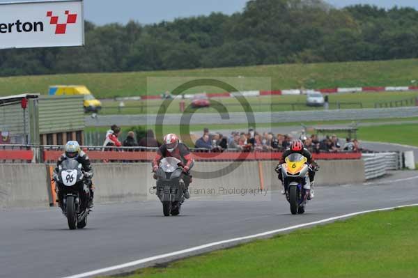 Motorcycle action photographs;Ty croes;anglesey;anglesey photographs;event digital images;eventdigitalimages;no limits trackday;peter wileman photography;trac mon;trackday;trackday digital images;trackday photos